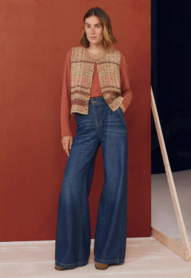 V-neck top, Terracotta red, completeTheLook