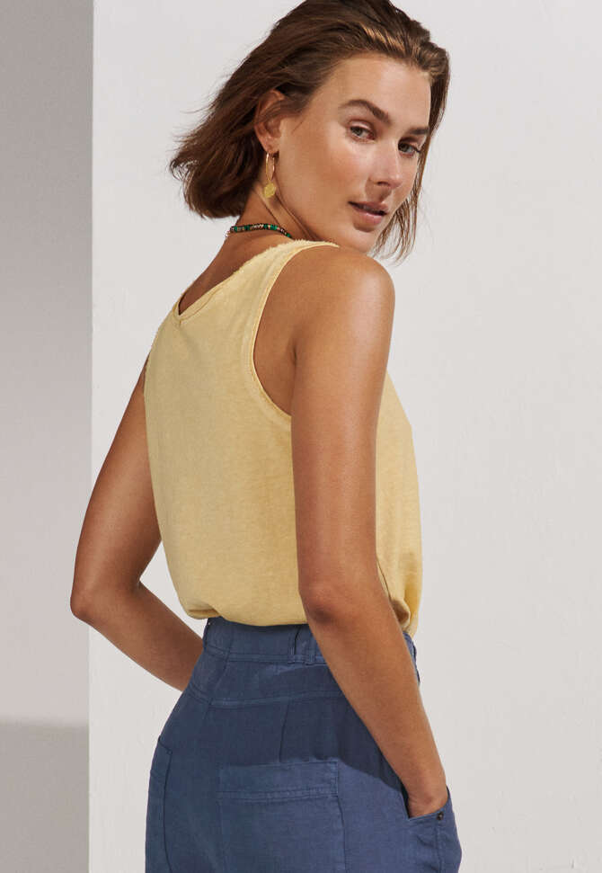 V-neck jersey vest, Warm lemon, completeTheLook