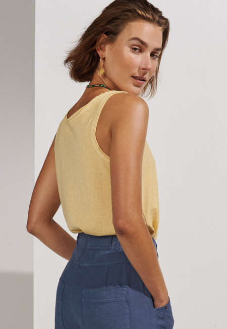 V-neck jersey vest, Warm lemon, completeTheLook