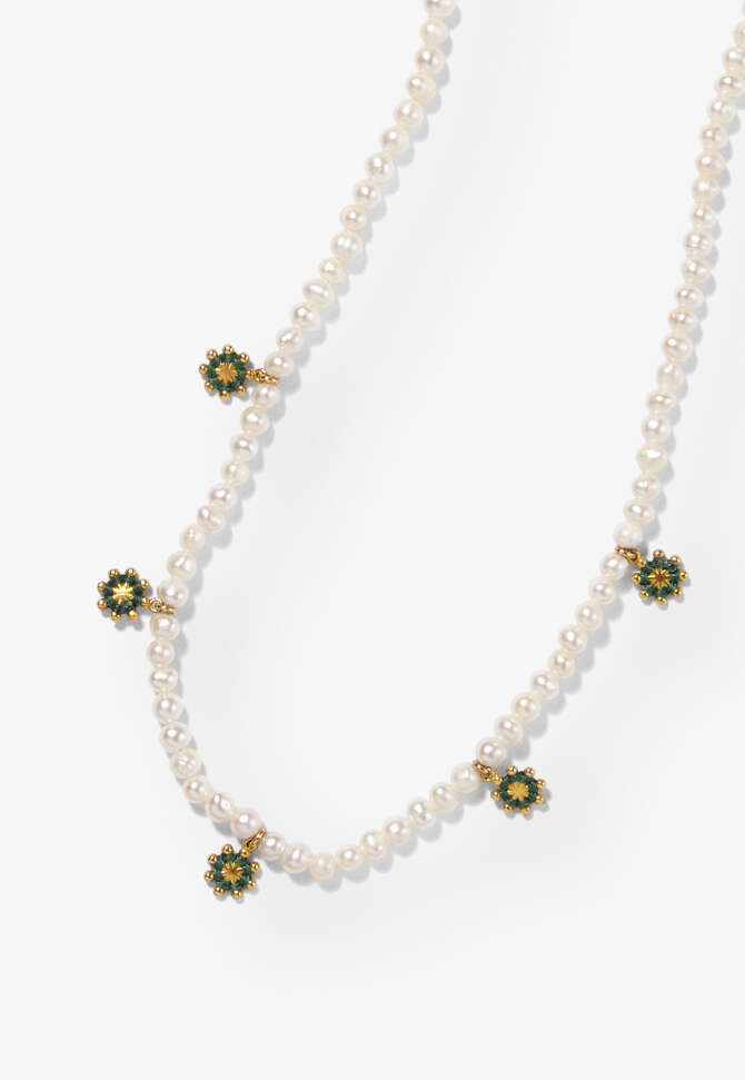 Sunburst necklace, Pearl, completeTheLook
