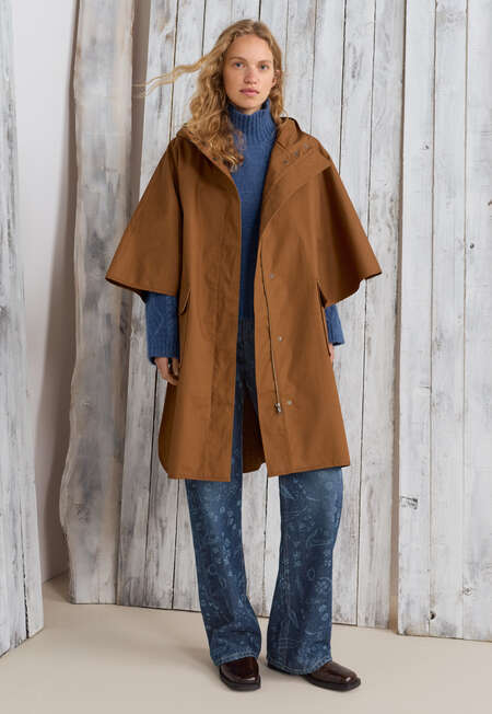 Cape, Toffee, completeTheLook