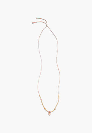 Necklace, Rose quartz, webstill