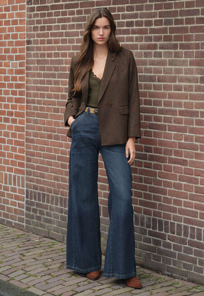 Blazer, Walnut, completeTheLook