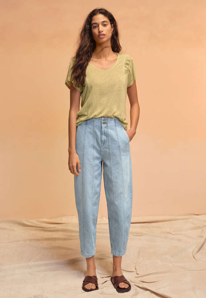 Seam-detail jeans, Light wash, completeTheLook