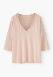 V-neck T-shirt, Soft pink, webstill