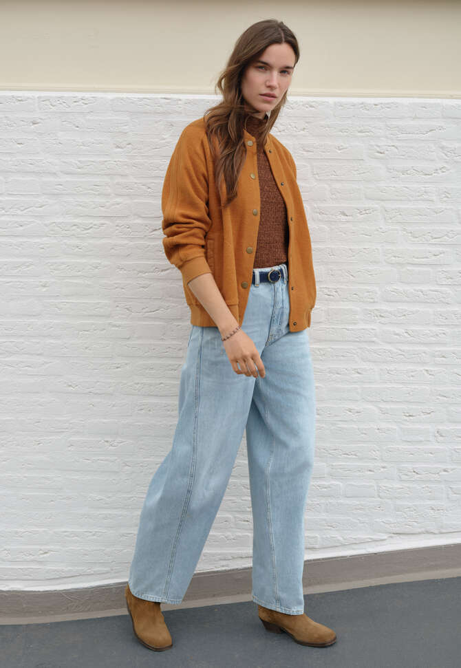 Seam-detailed jeans, Pale wash, completeTheLook