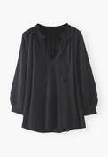 Notch-neck blouse, Black, webstill