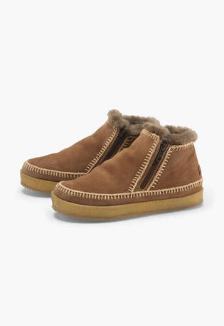 Sheepskin boots, Nutmeg, webstill