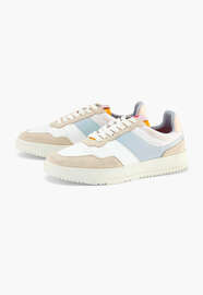 Trainers, White sky, webstill