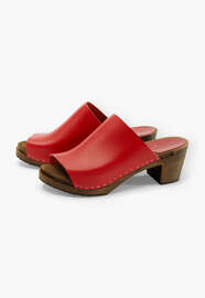 Clogs, Red, webstill