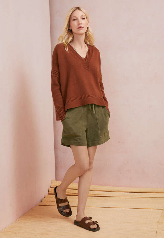 V-neck sweater, Spicy brown, completeTheLook