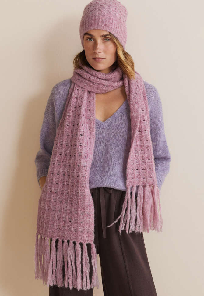 Crochet-stitch scarf, Pink lavender, completeTheLook