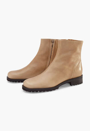 Heeled boots, Taupe, webstill