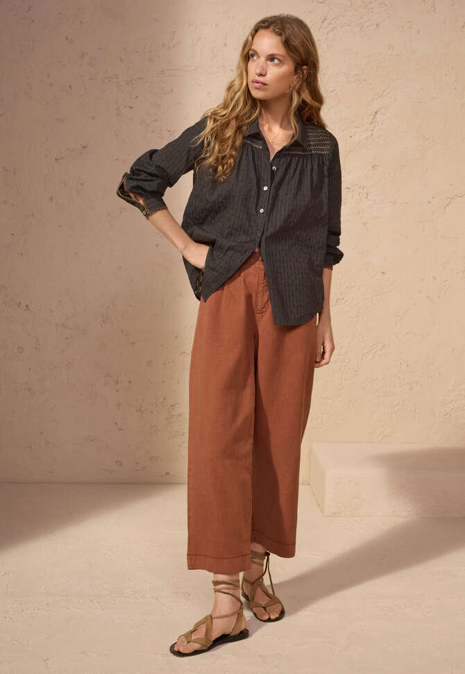 Pleat-detail trousers, Chestnut, completeTheLook