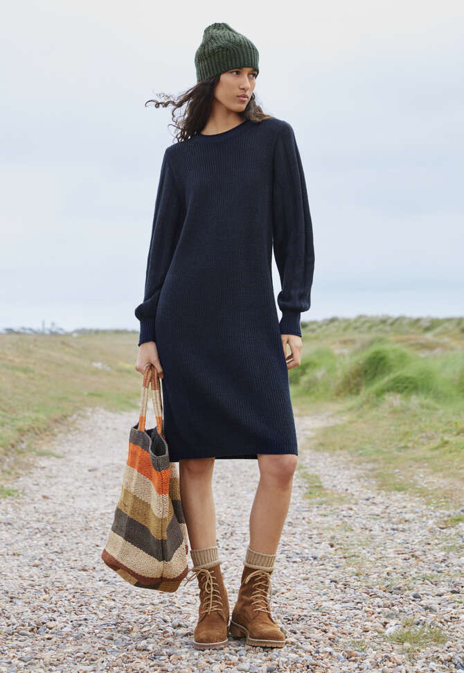 Knitted dress, Midnight, completeTheLook