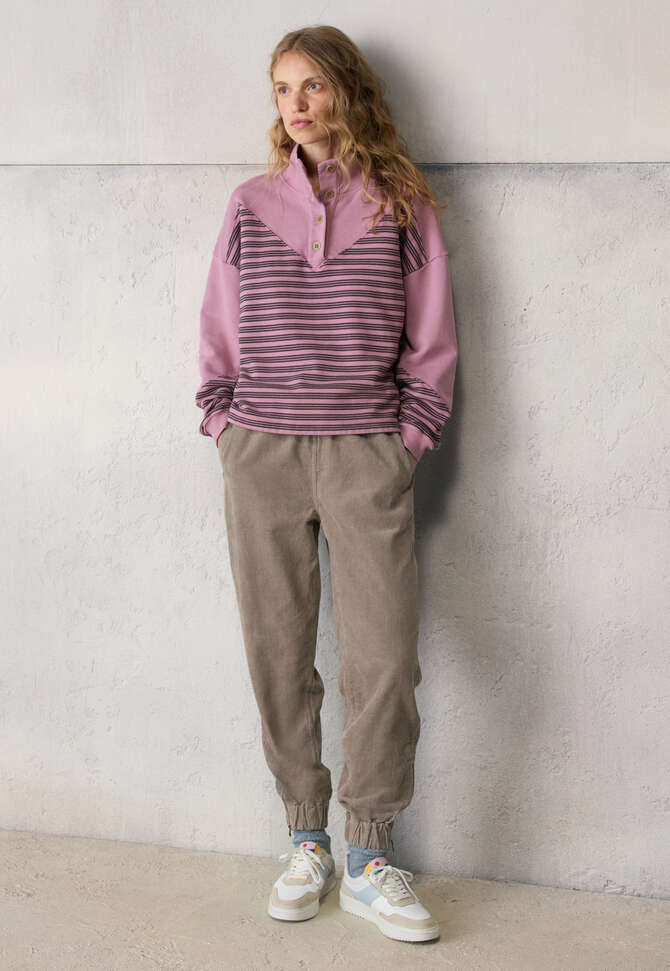 Striped sweatshirt, Rose, completeTheLook