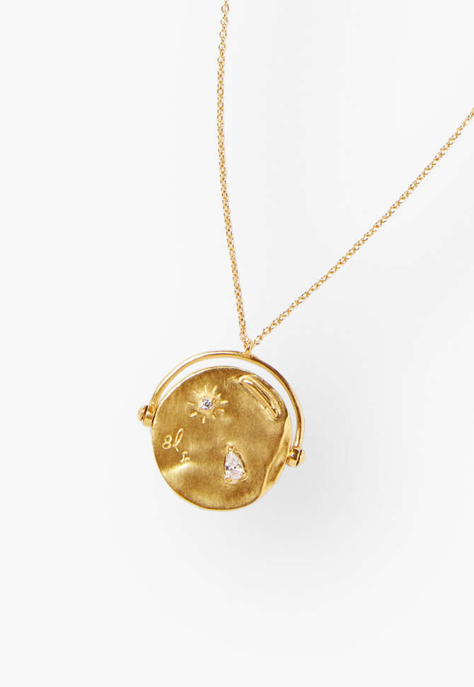Large pendant necklace, Gold, completeTheLook
