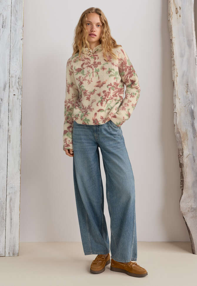 Printed rib-stitch sweater, Ecru burgundy, completeTheLook