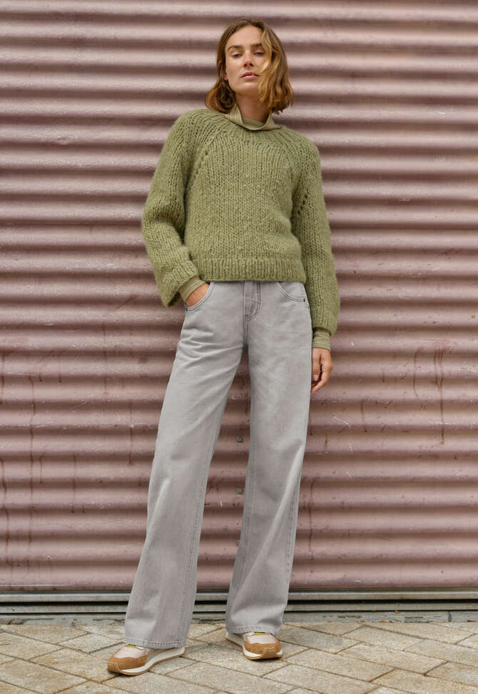 Hand-knit sweater, Soft olive, completeTheLook