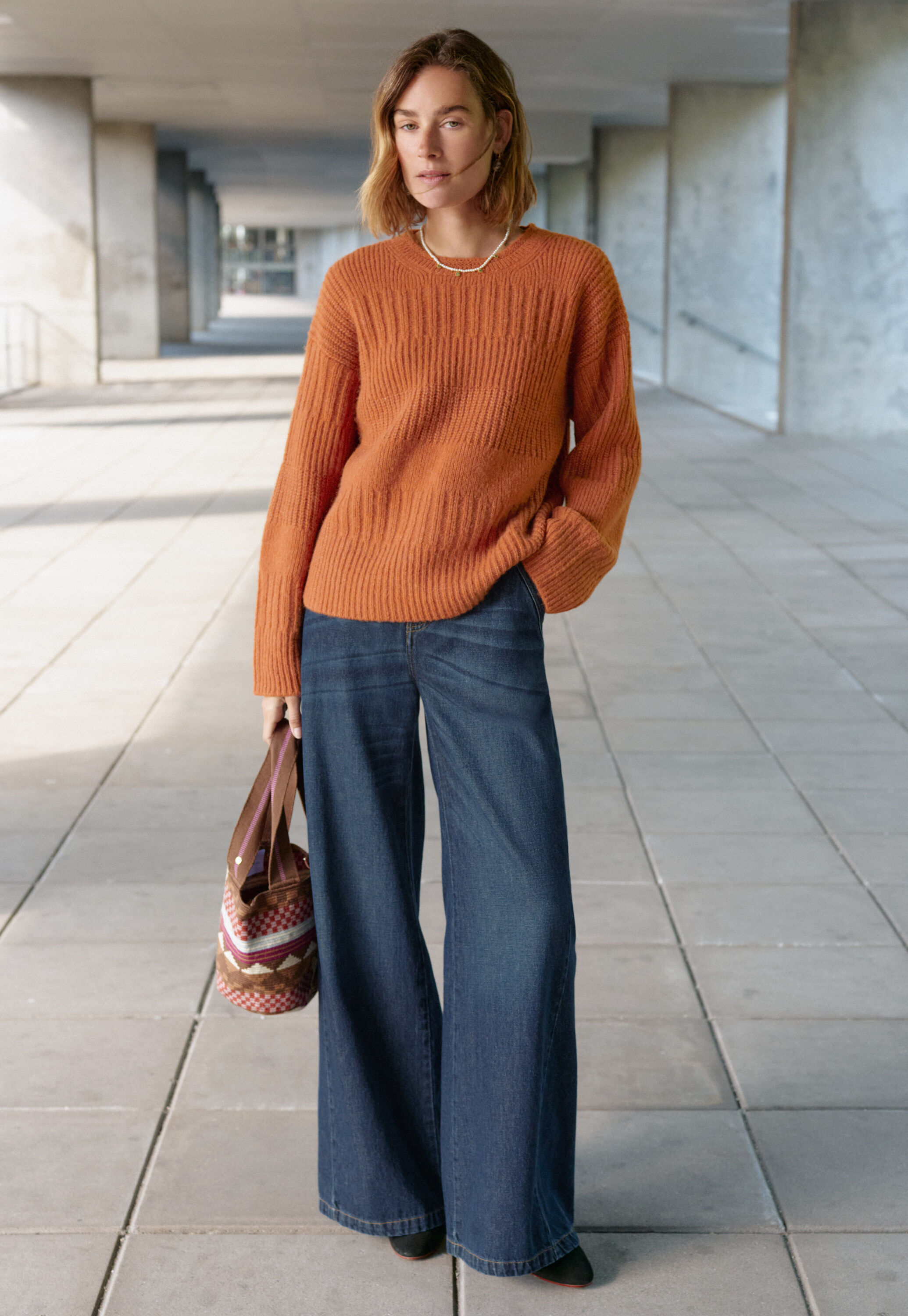 Wide flared jeans, Dark ocean, large