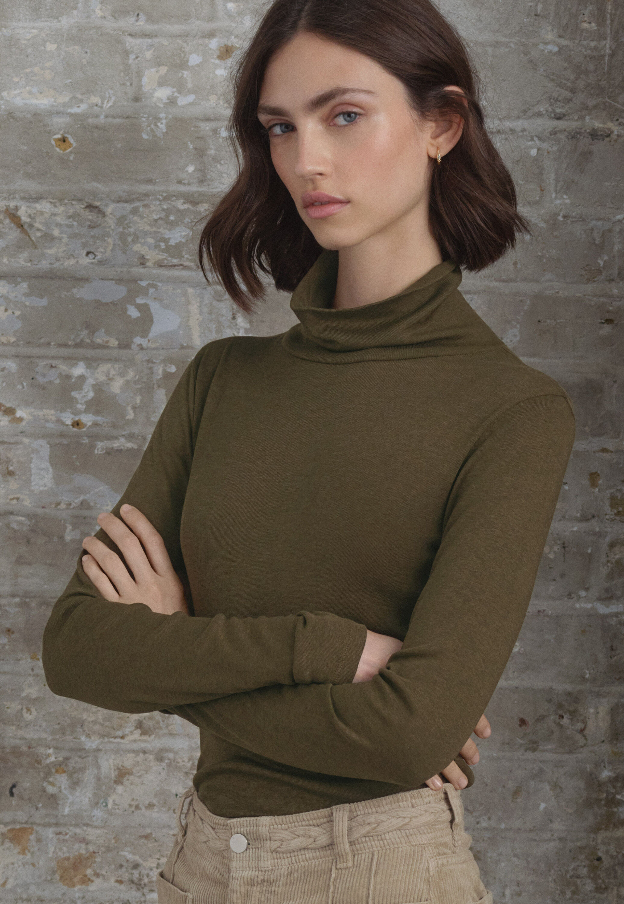 High-neck top