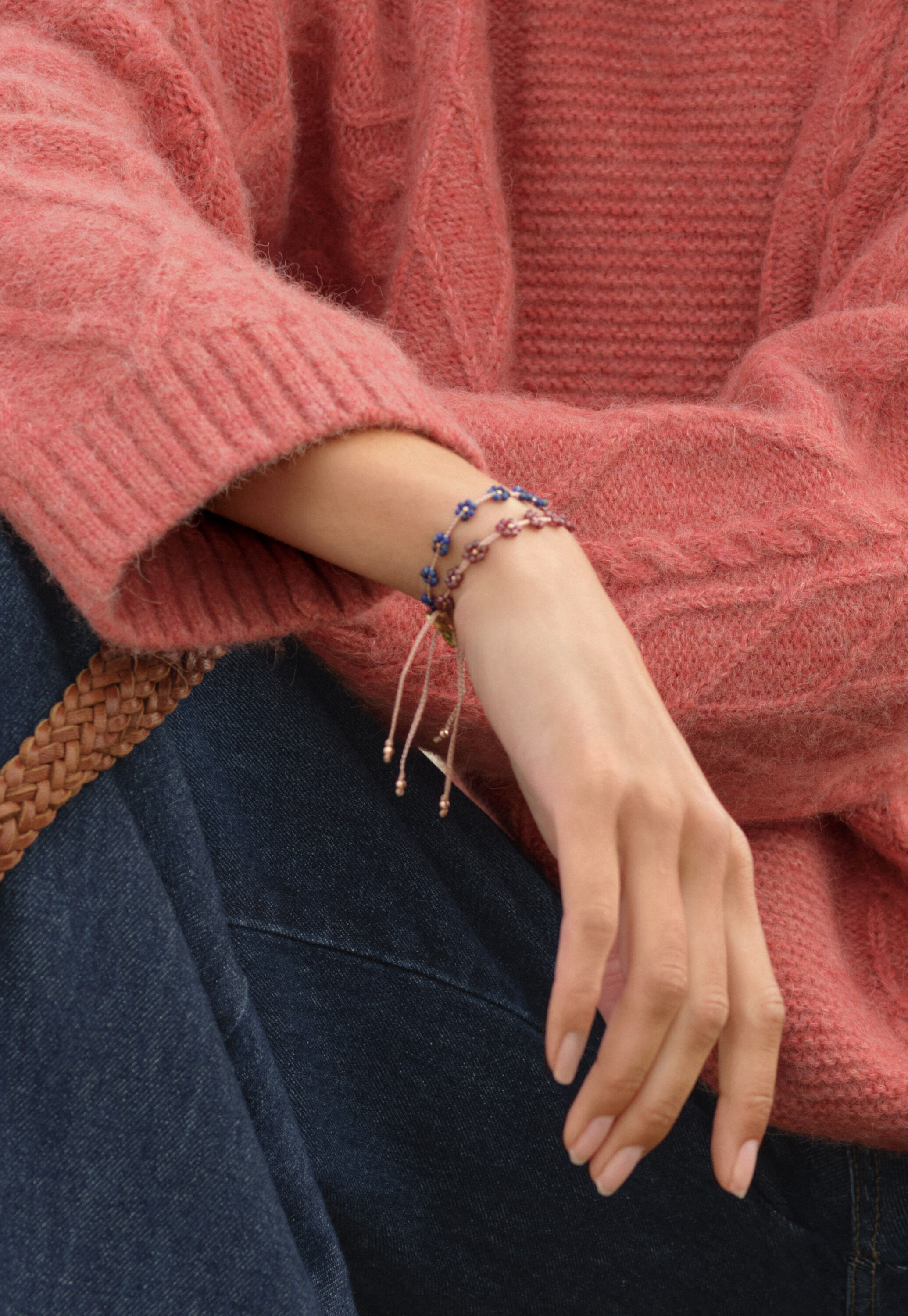 Beaded flower bracelet