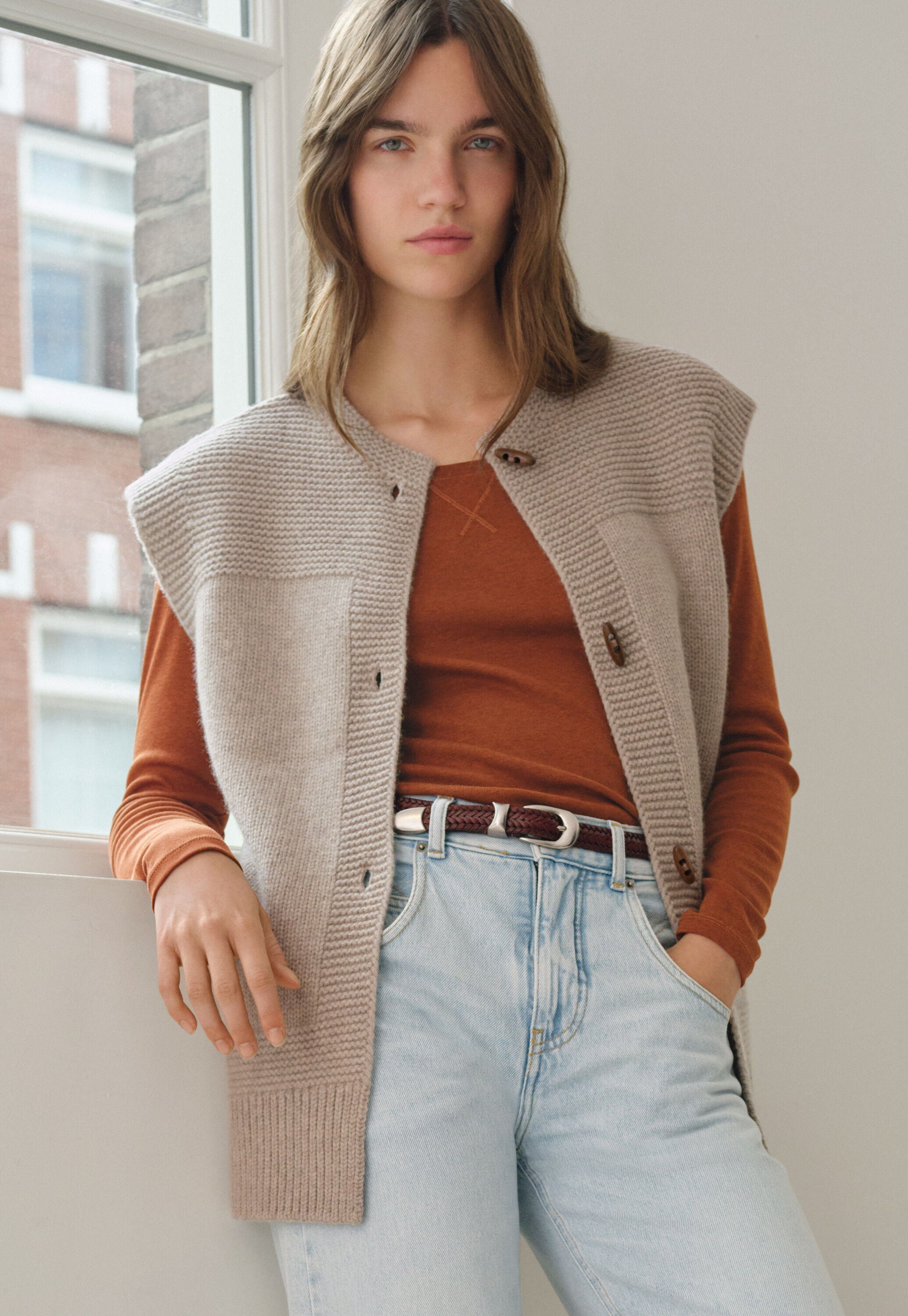 Tie-front cord top