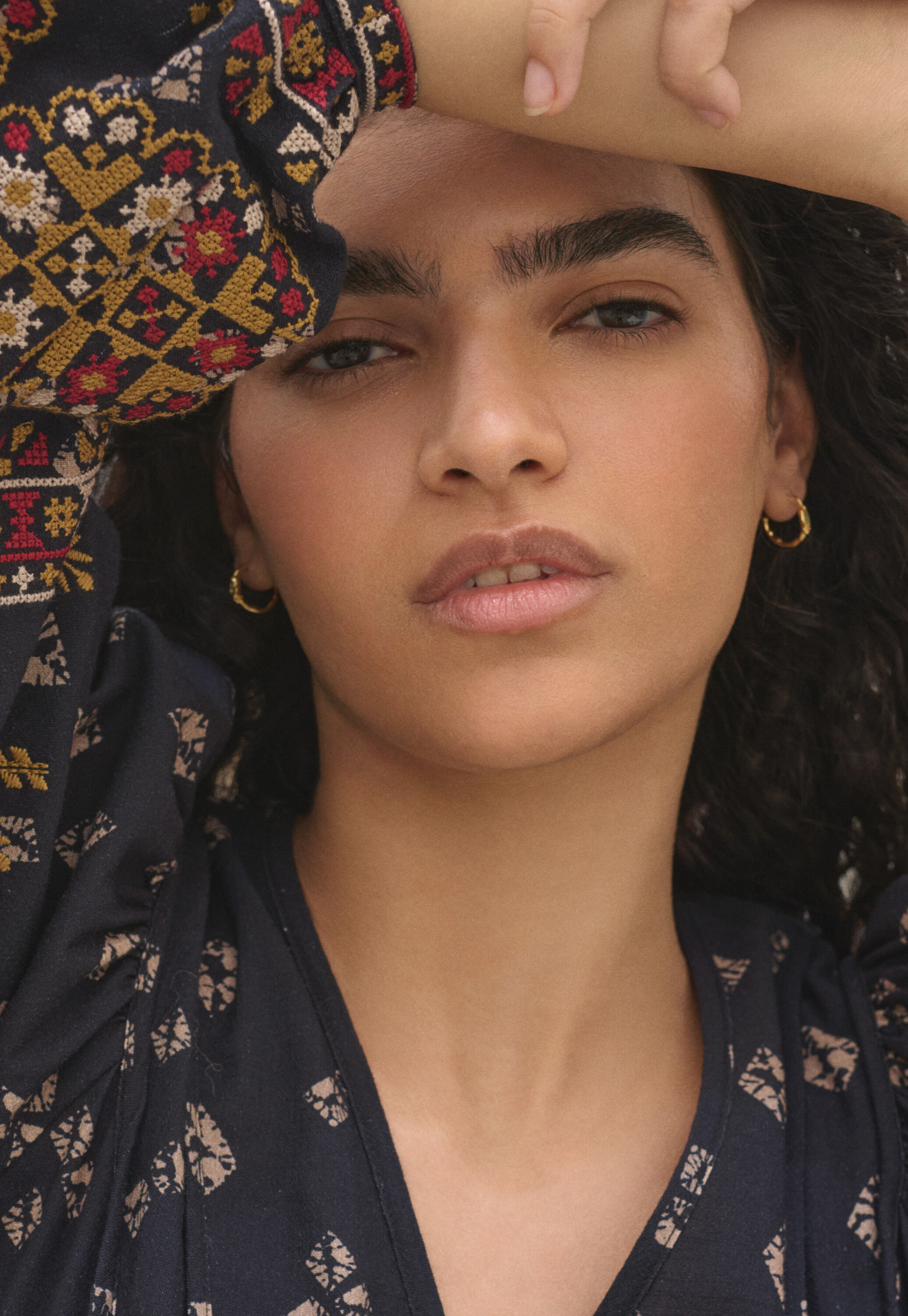 Mini hoop earrings