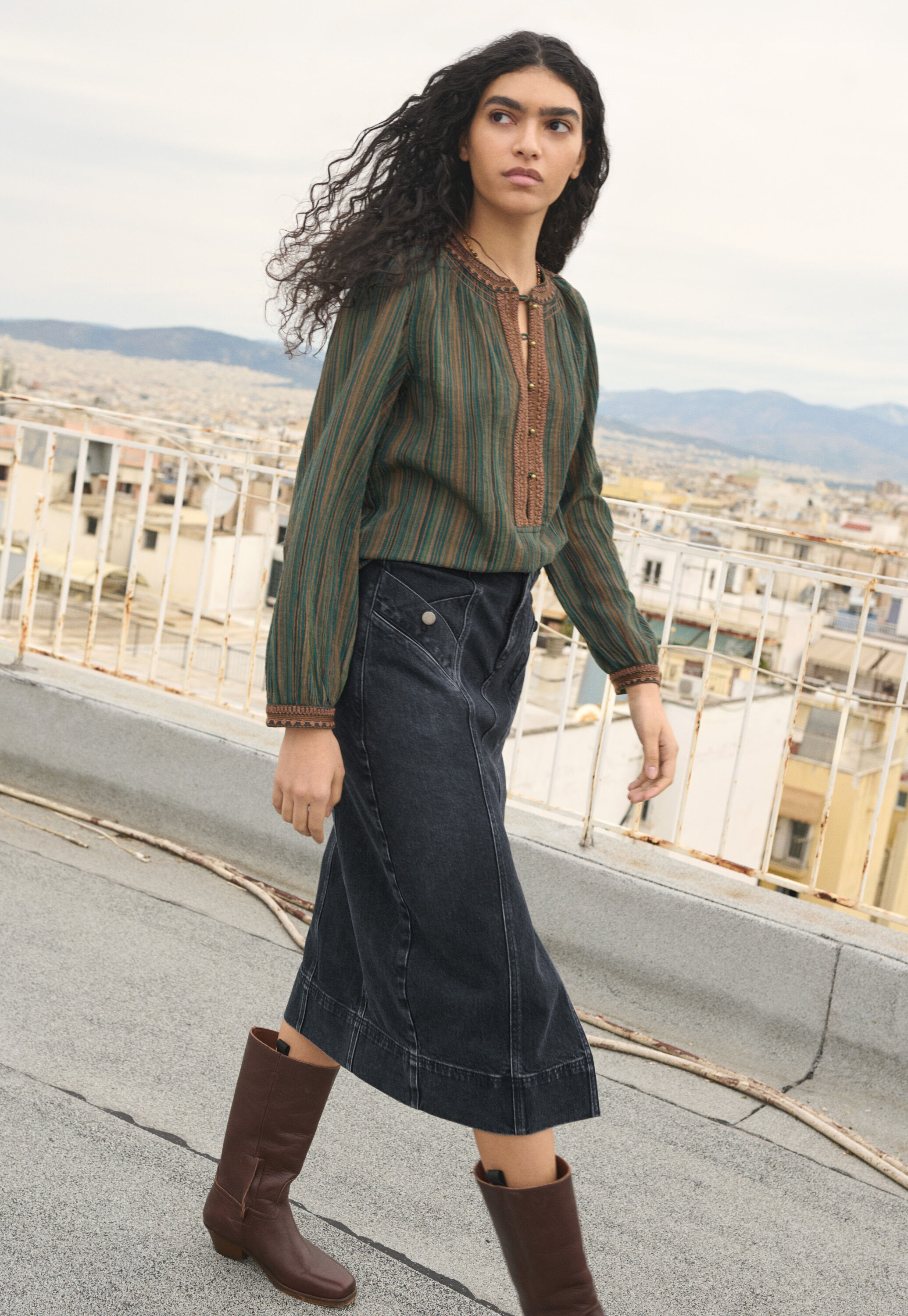 Denim skirt
