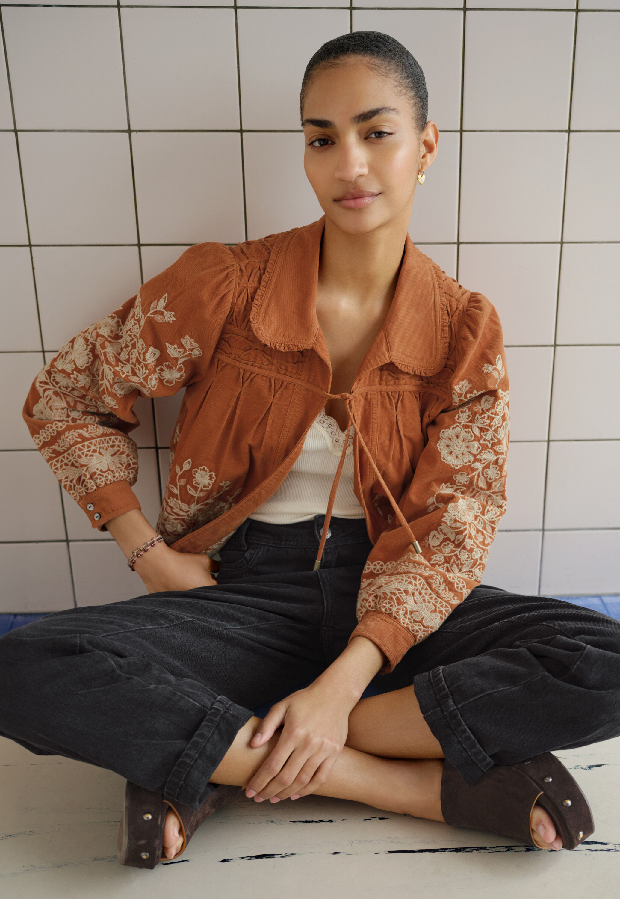 Embroidered cord jacket, Rust, large