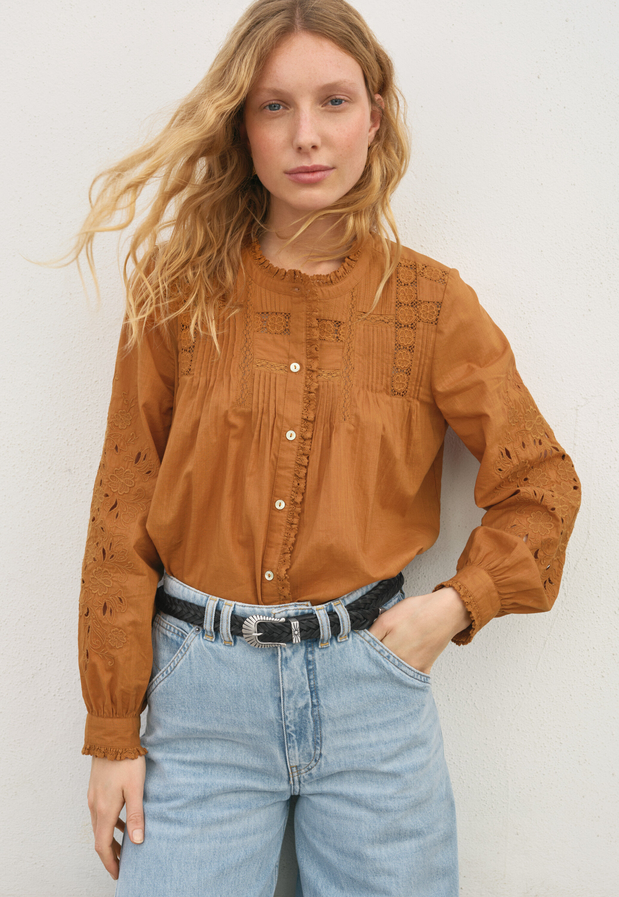 Lace pintuck blouse