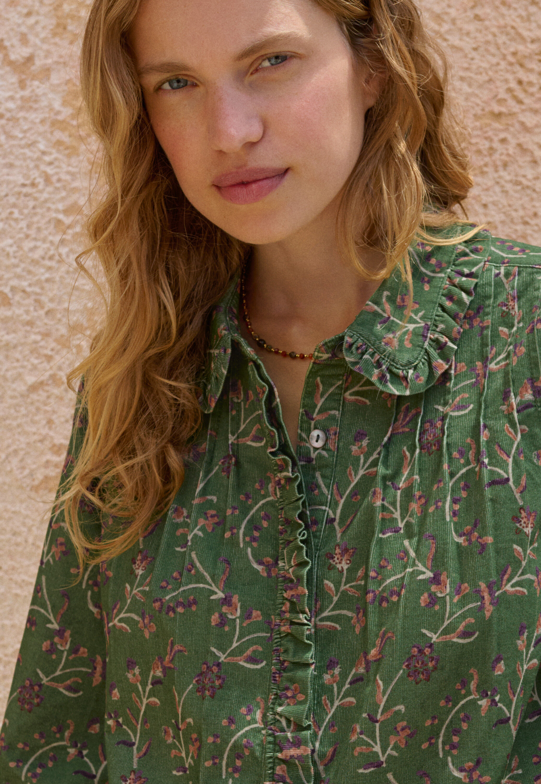 Printed pleated cord blouse