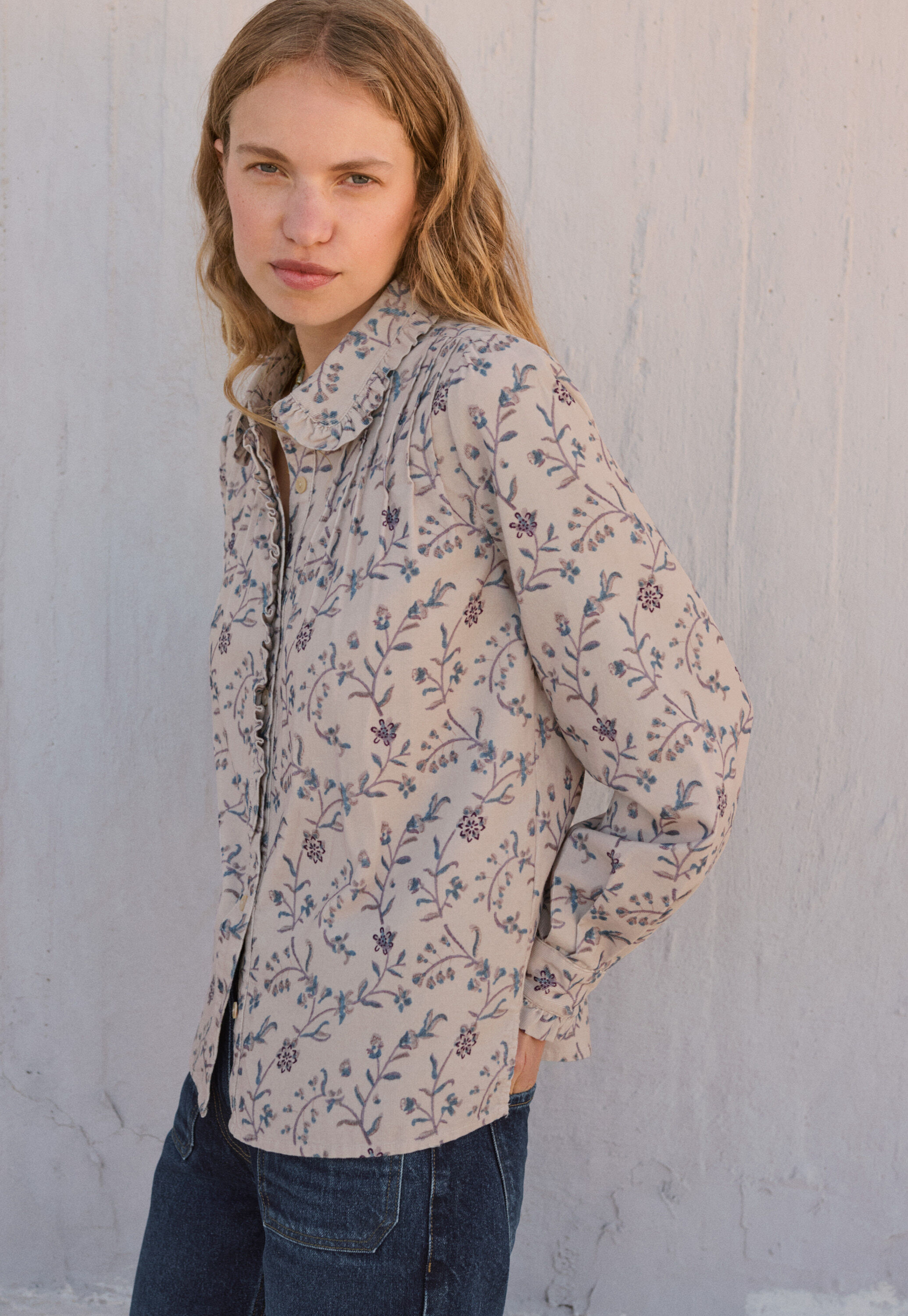 Printed pleated cord blouse