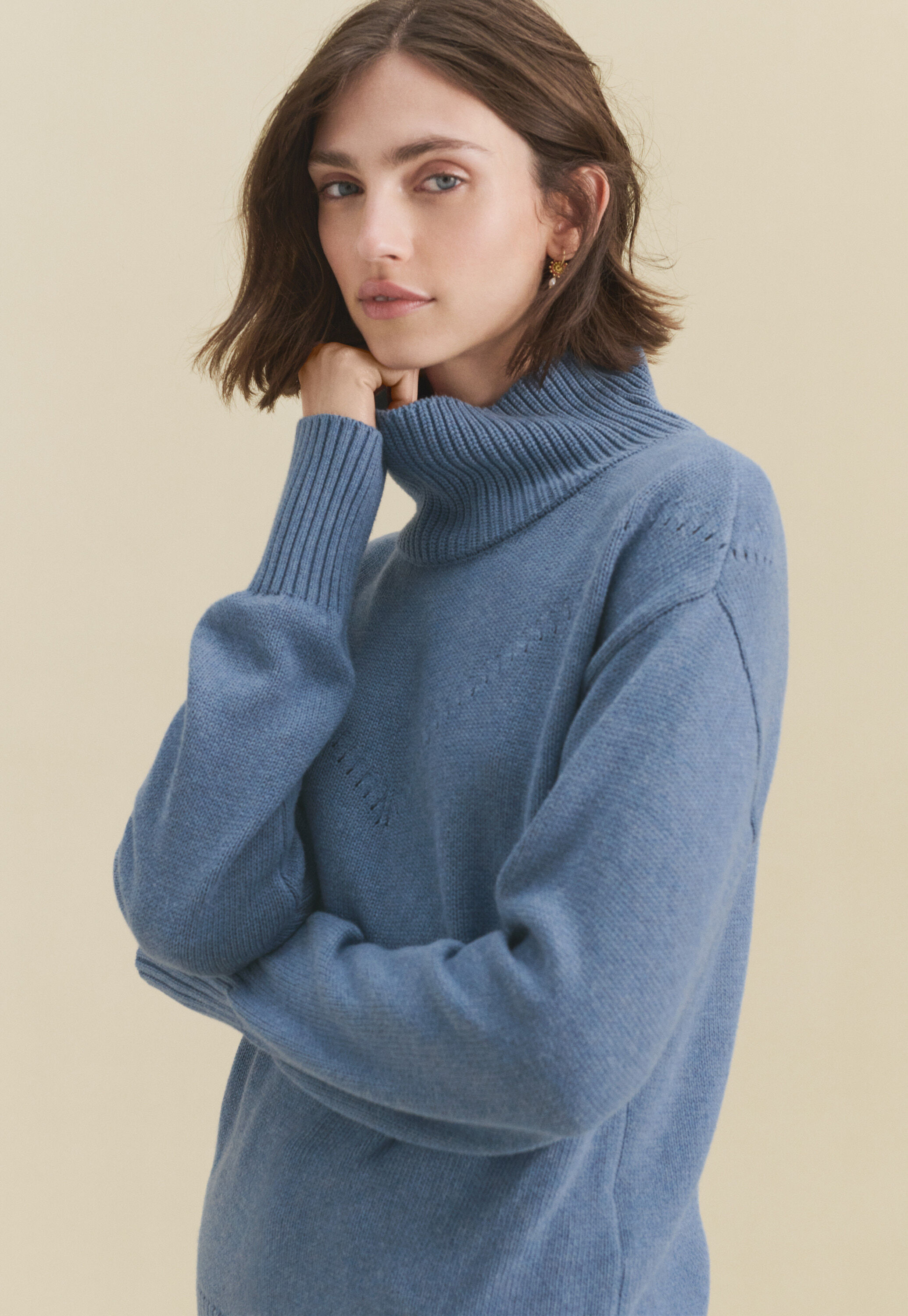 Pintuck blouse