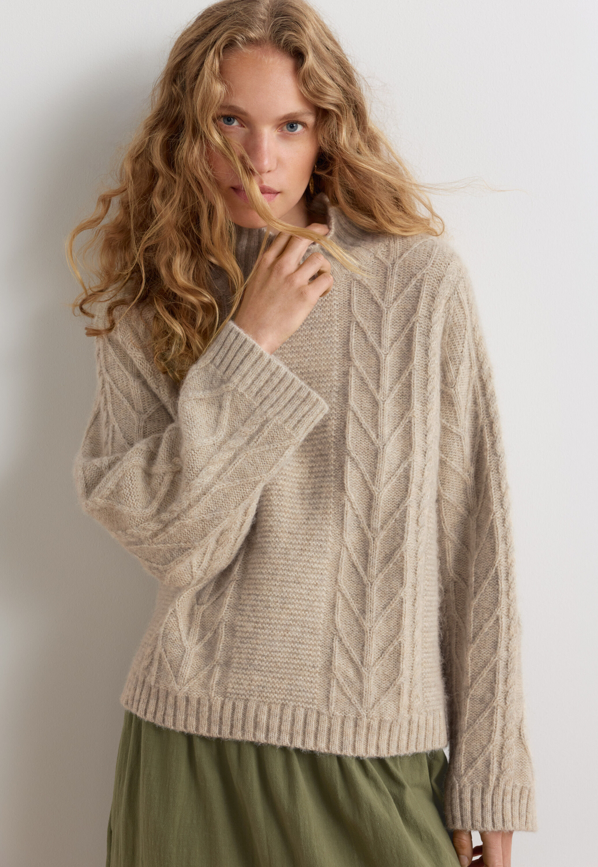 Lace-stitch sweater