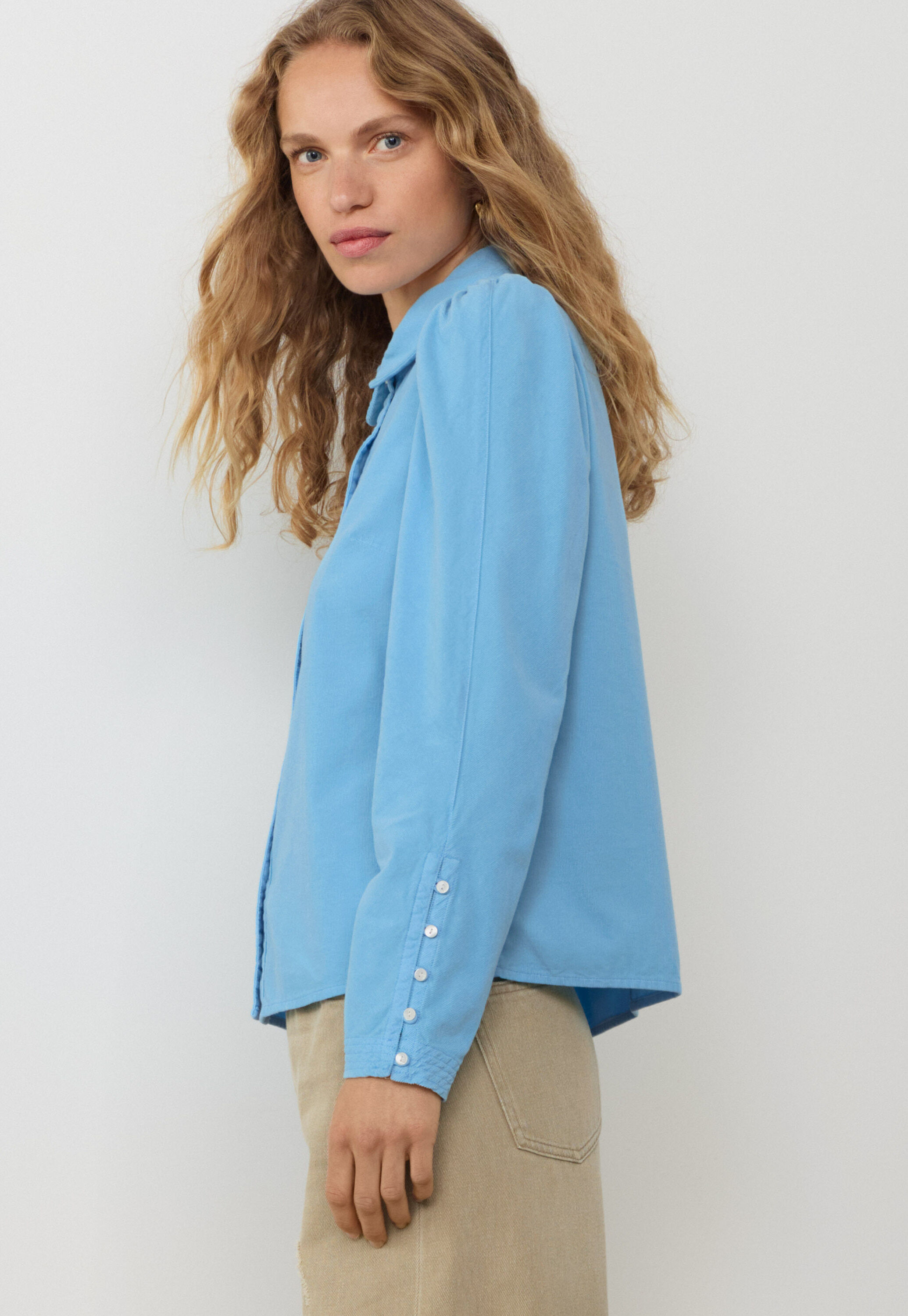 Tie-front cord top