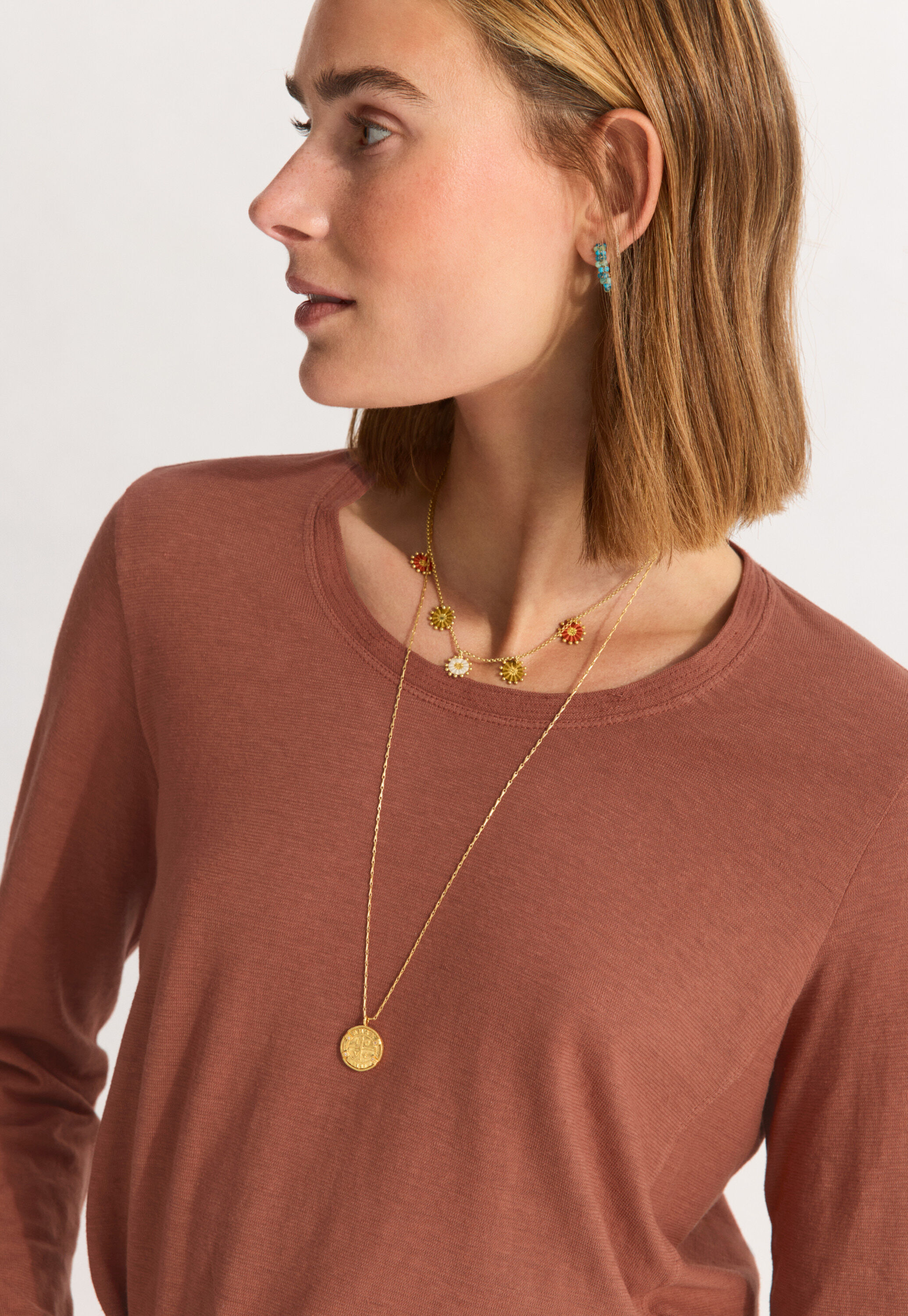 Long-sleeved top
