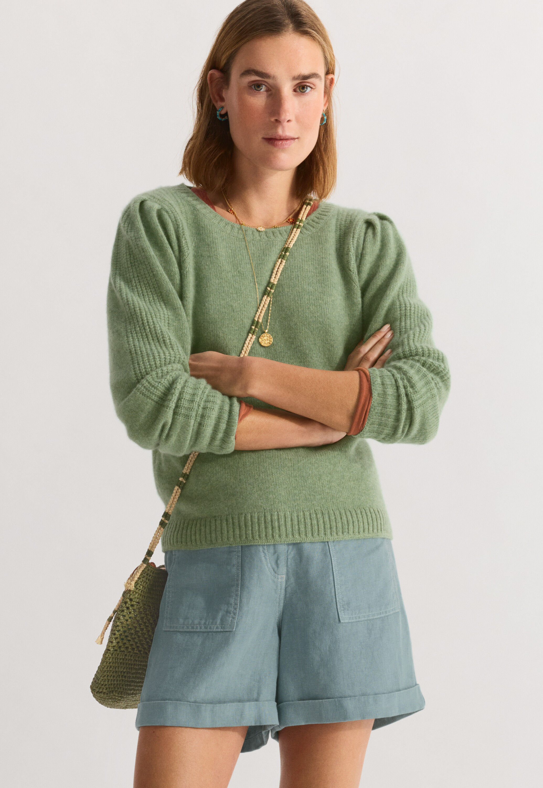 Puff-sleeve sweater