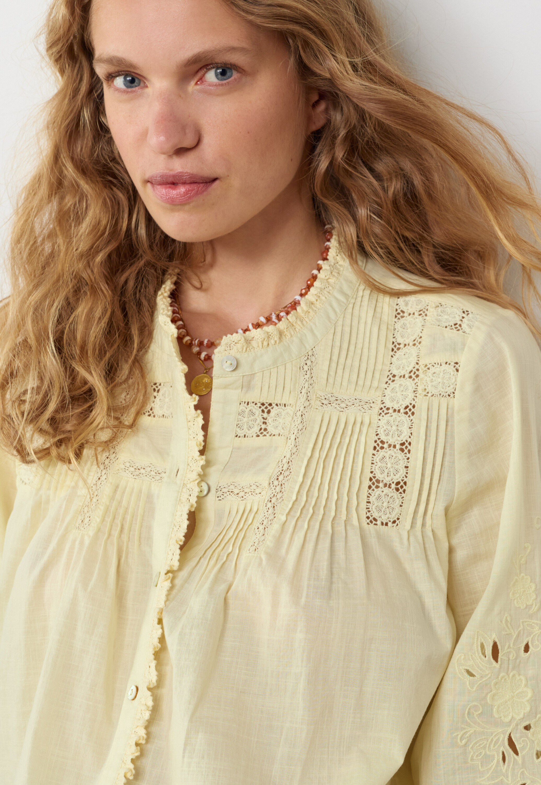 Lace pintuck blouse