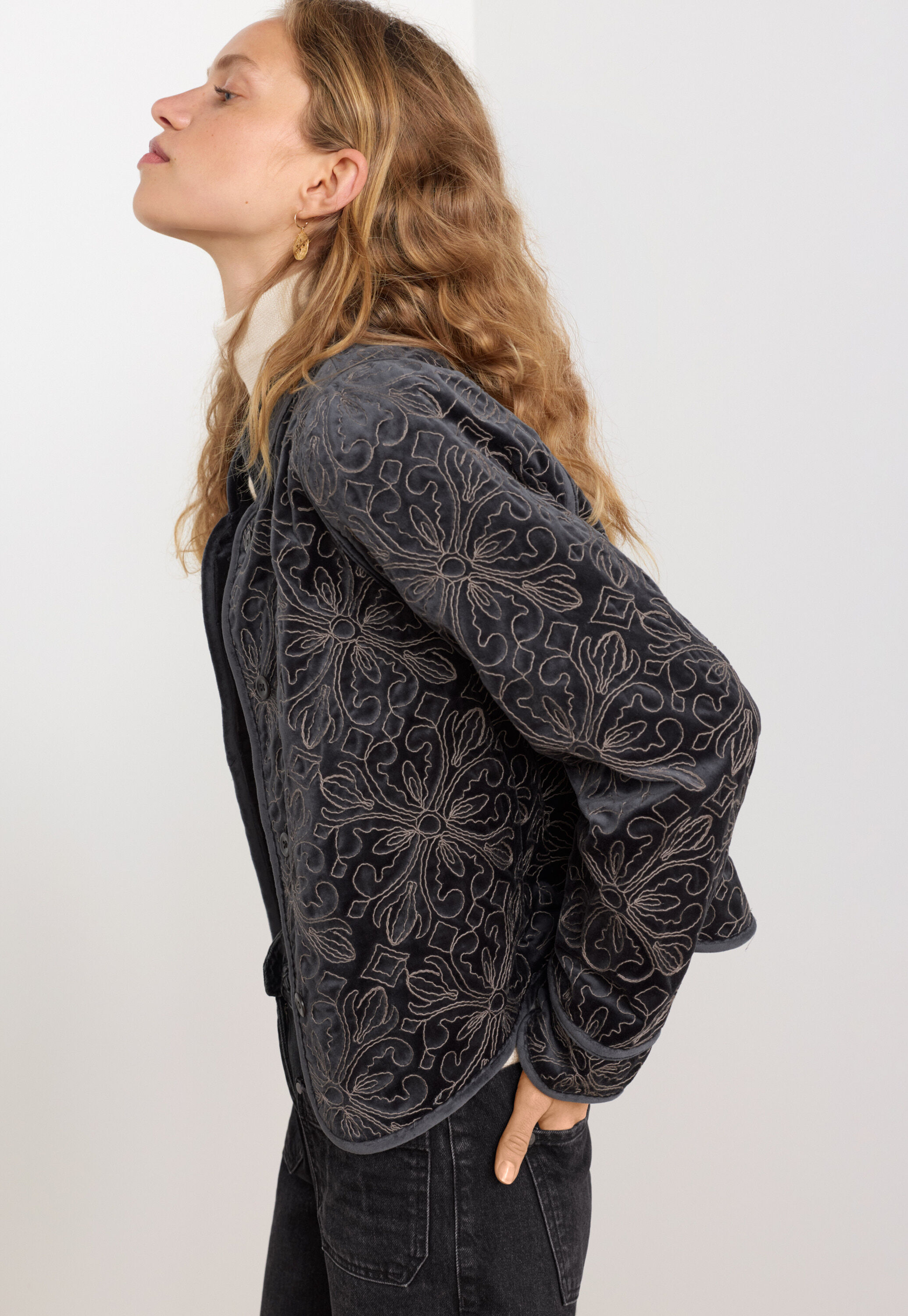 Embroidered velvet jacket