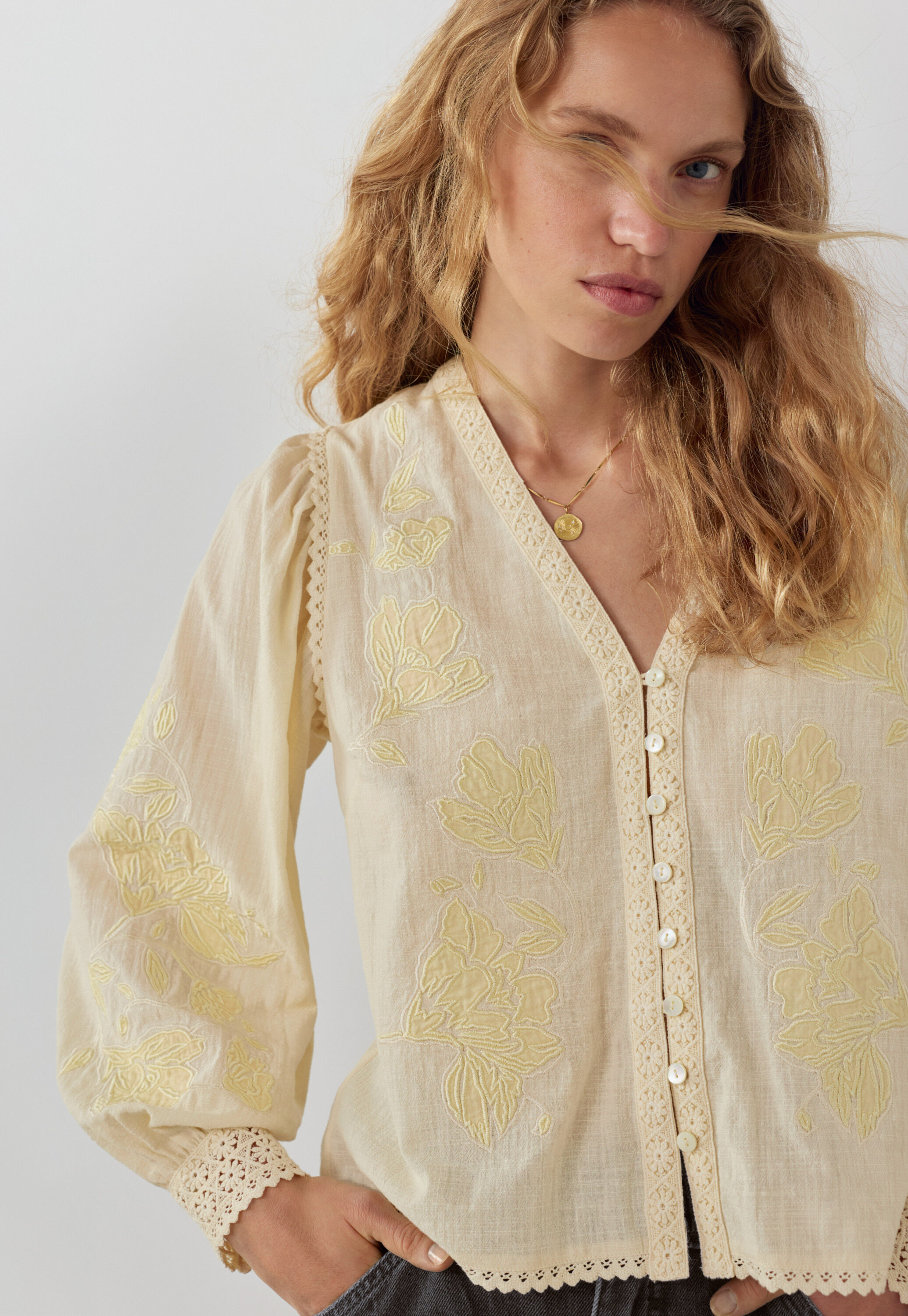 Applique blouse, Ecru lemon, large