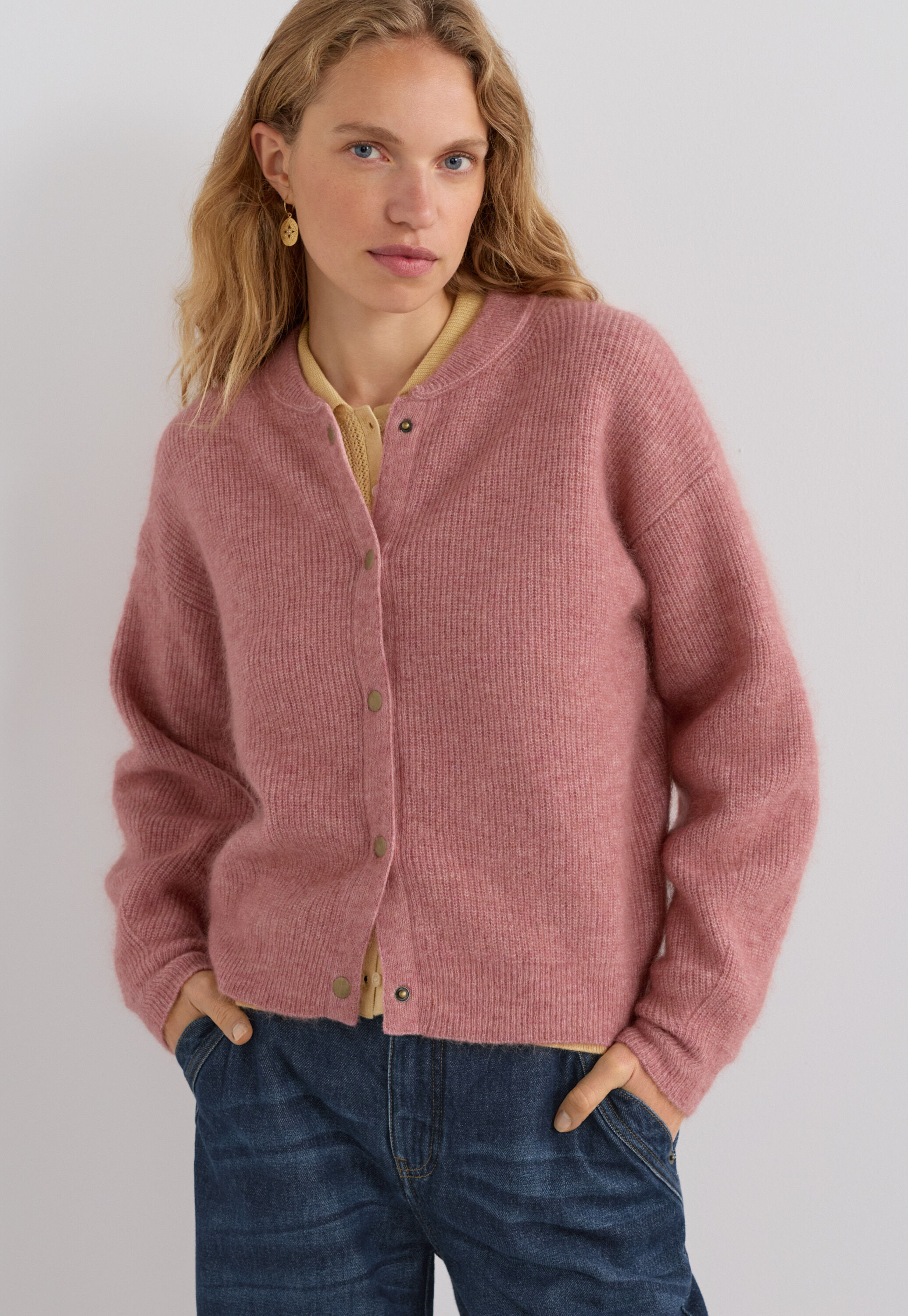 Lace-stitch sweater