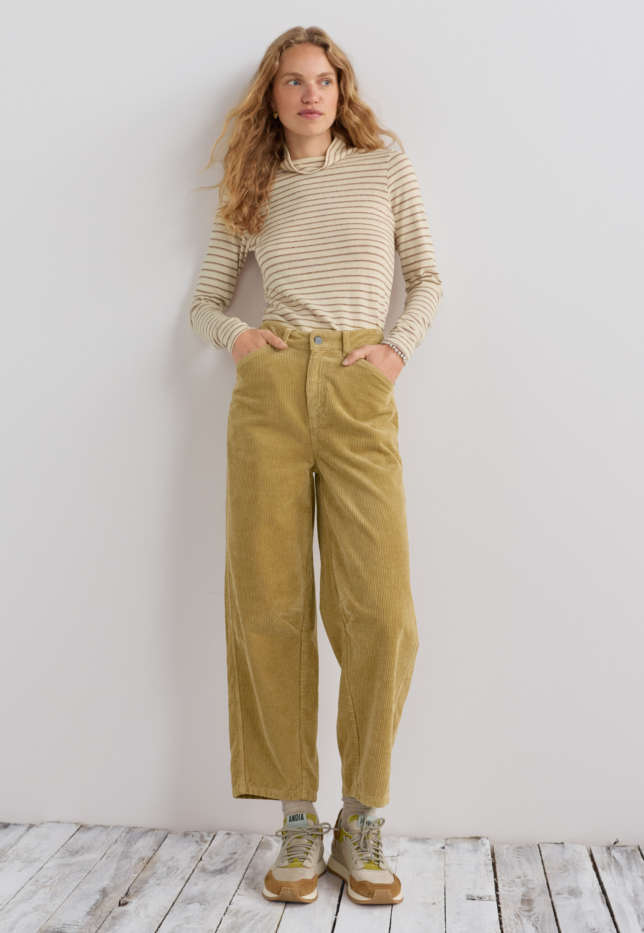 Horseshoe cord trouser, Sand, large