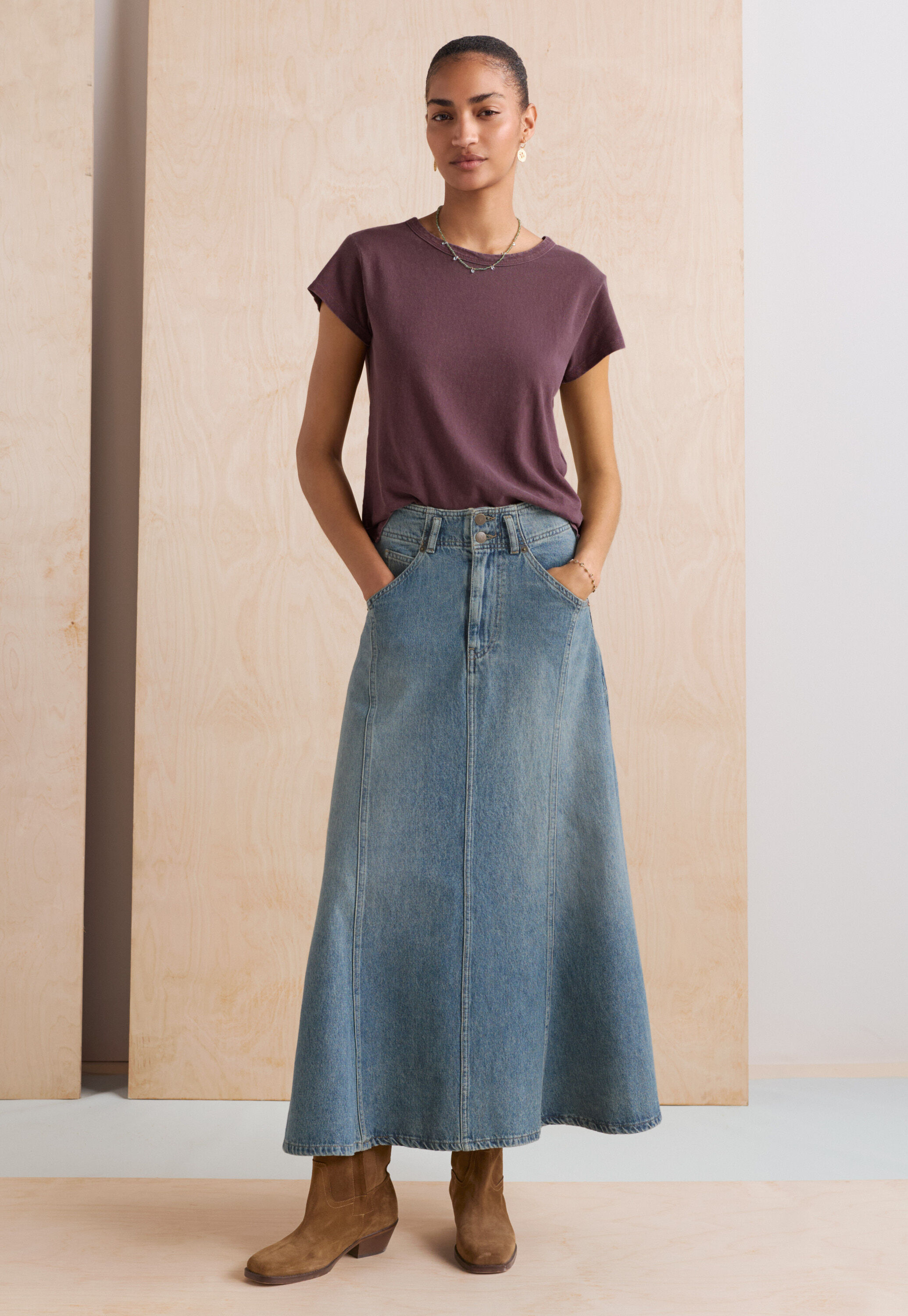 Full denim skirt, Mid wash, large