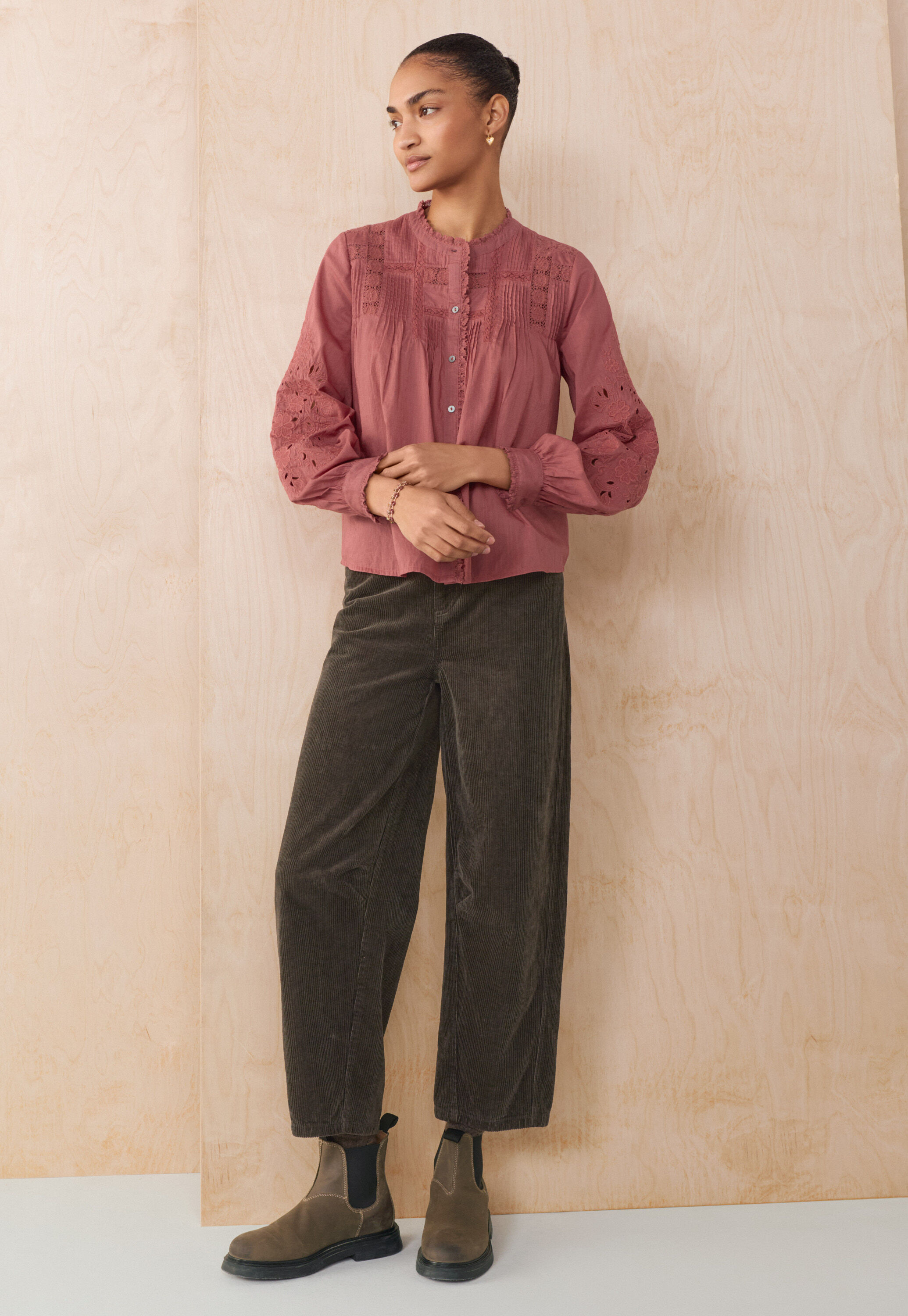 Wide-leg cord trousers