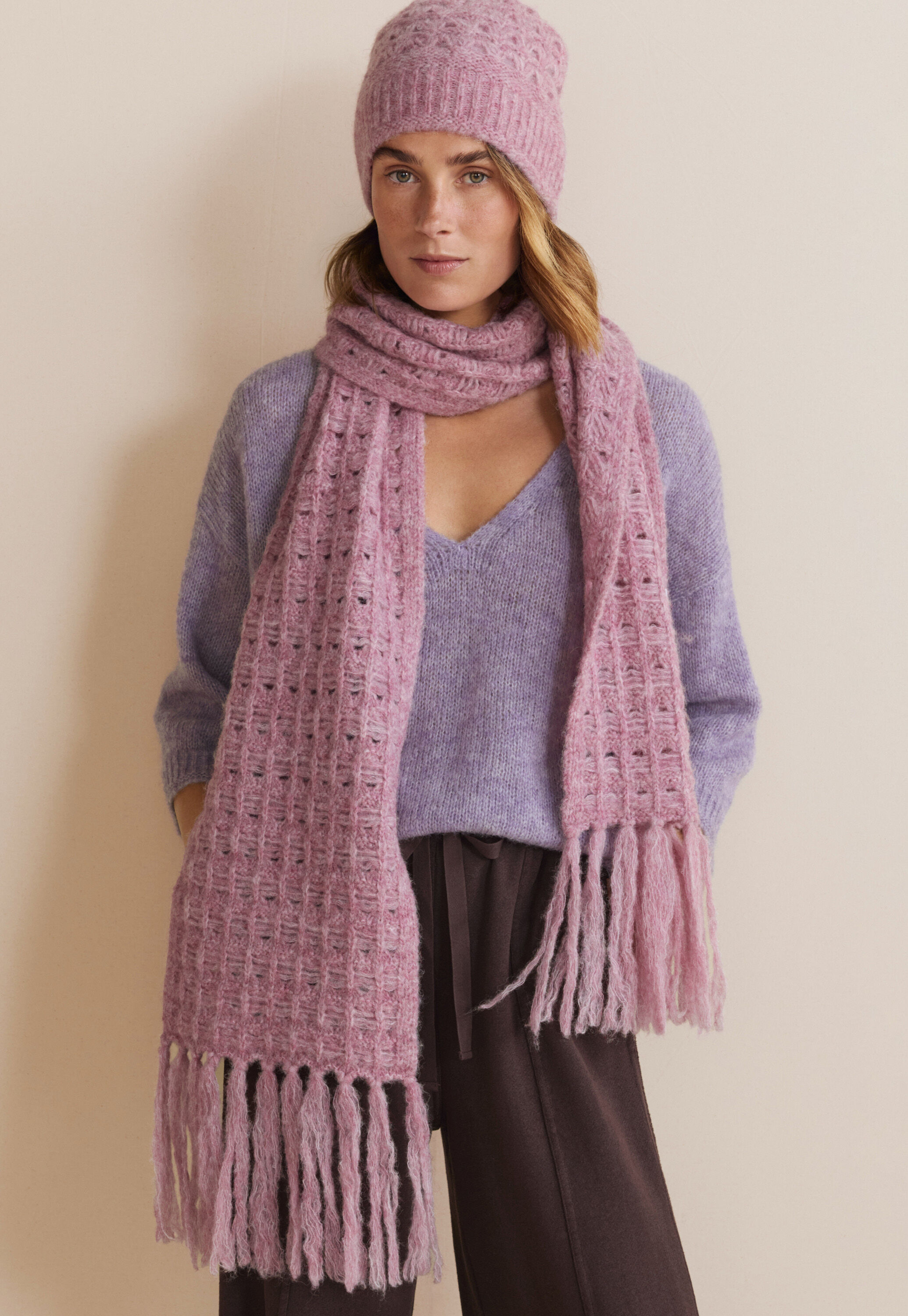 Crochet-stitch scarf
