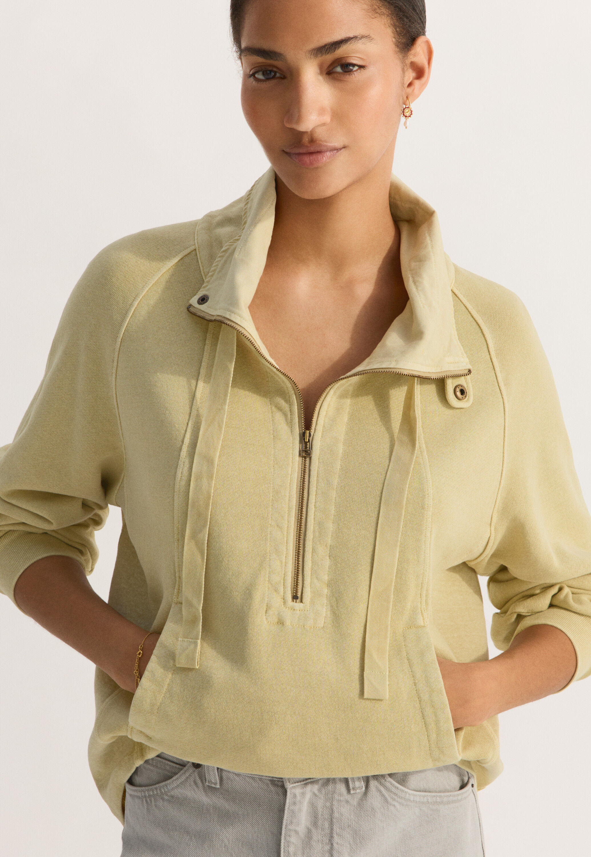 Funnel-neck sweatshirt