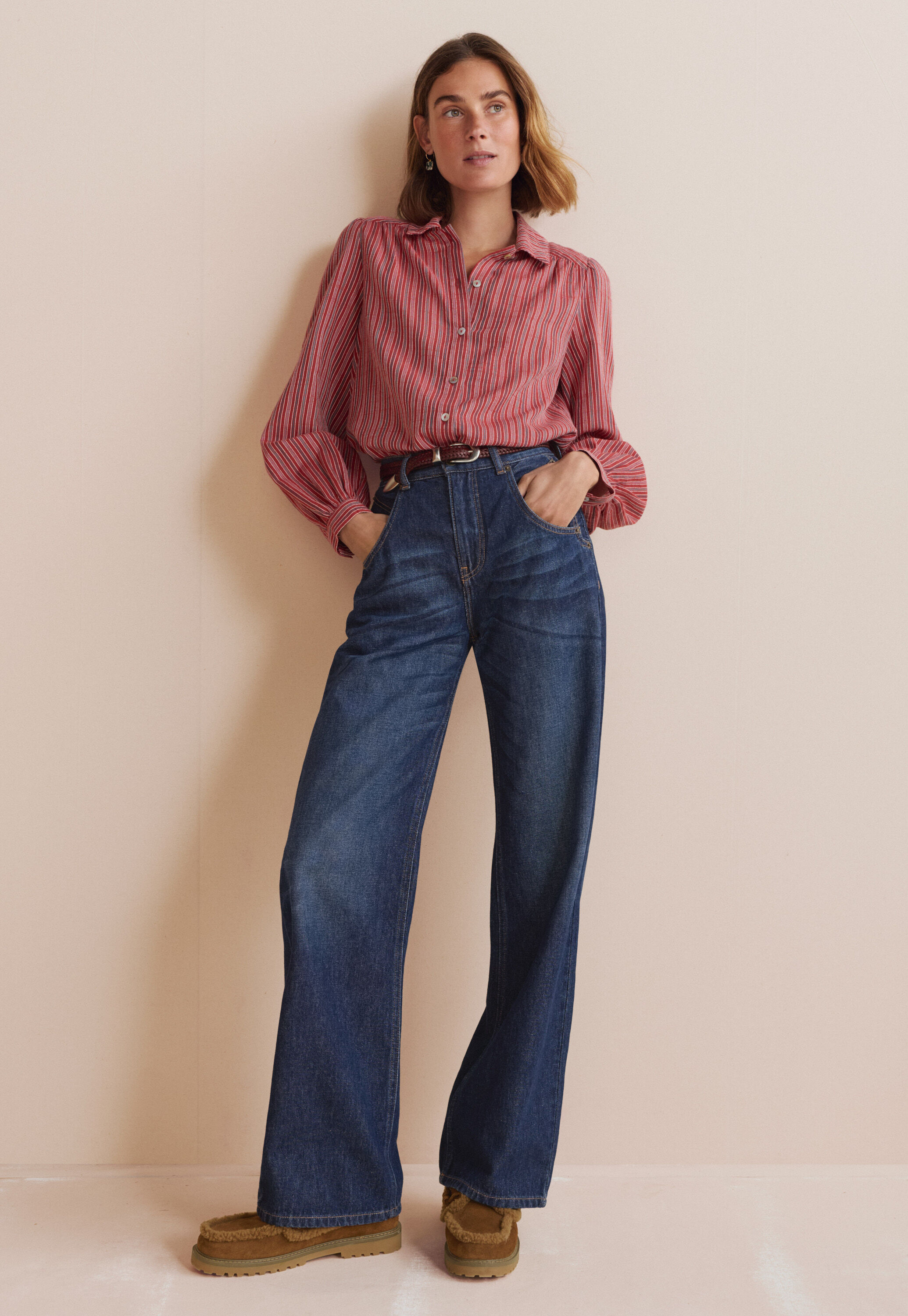 Straight-leg jean, Dark wash, large