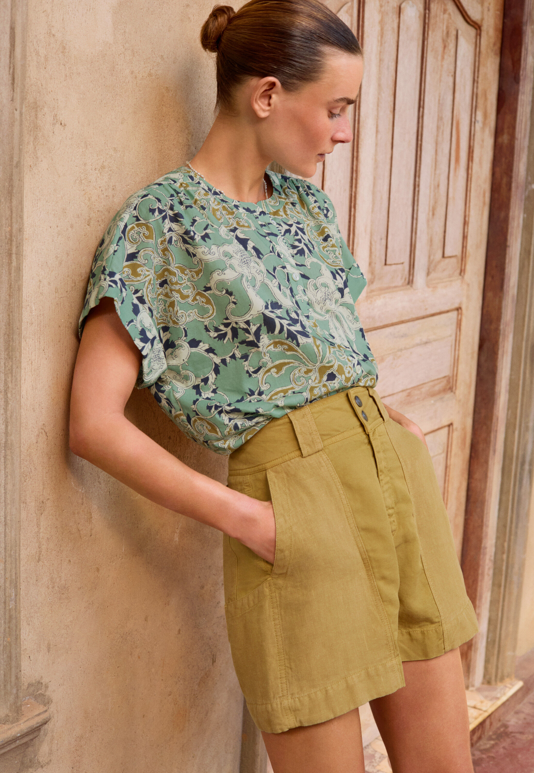 Contrast-fabric shorts, Honey ochre, large