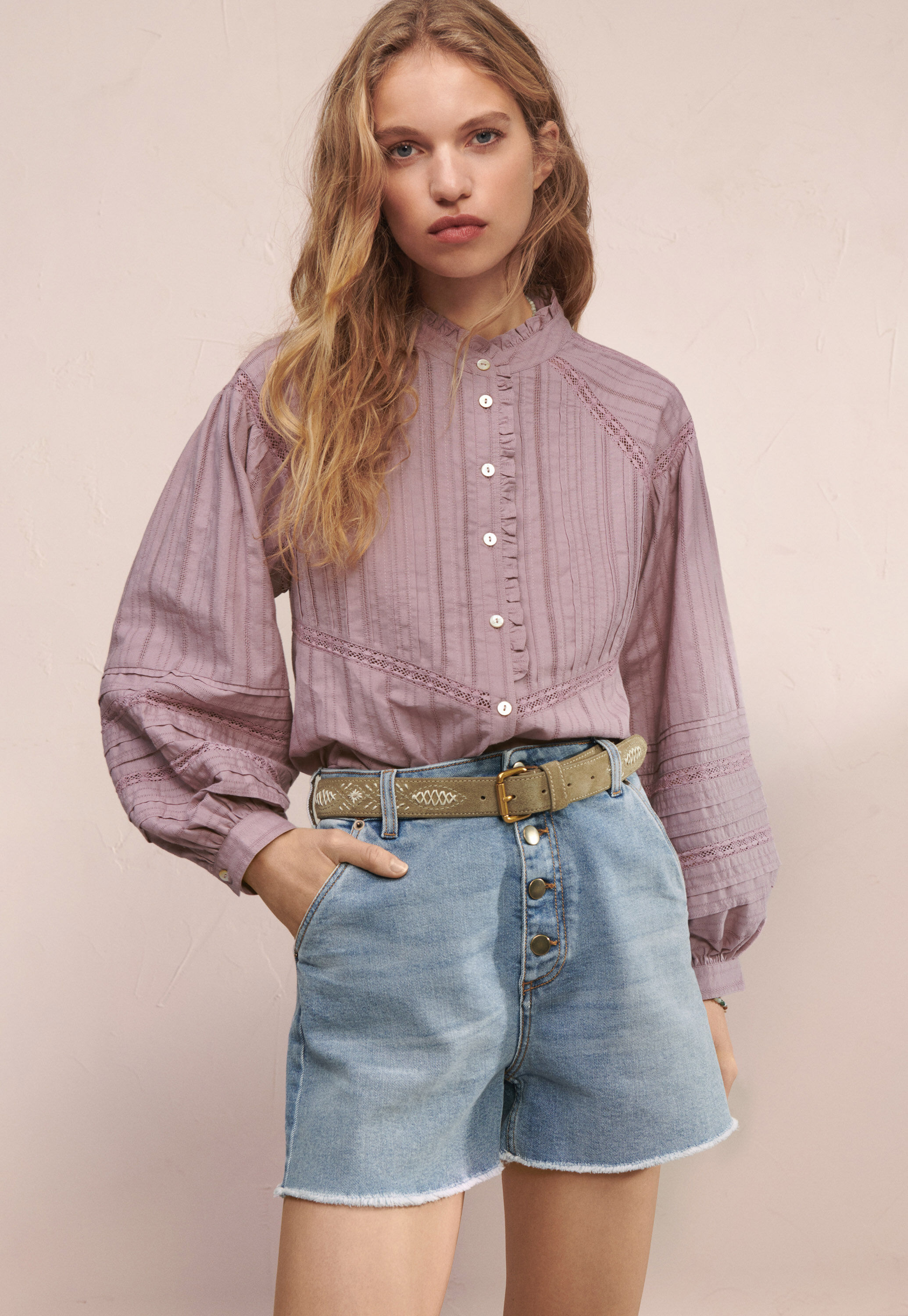 Raw-hem denim shorts
